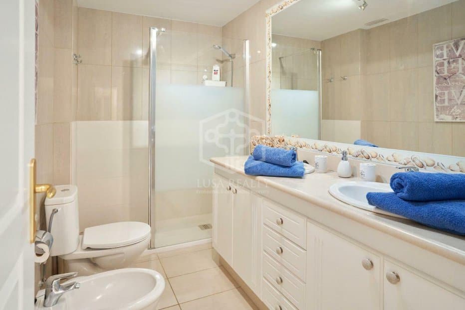 Apartamento en Adeje, Tenerife, España 2 dormitorios, 193 m2 No. 168643