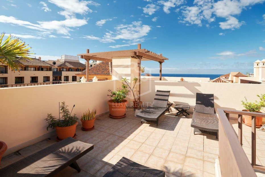 Apartamento en Adeje, Tenerife, España 2 dormitorios, 193 m2 No. 168643