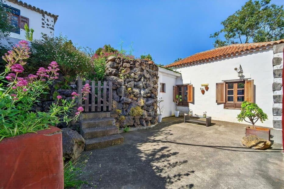 Villa in Icod de los Vinos, Tenerife, Spain No. 168644