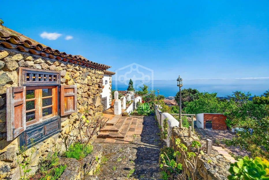 Villa in Icod de los Vinos, Tenerife, Spain No. 168644