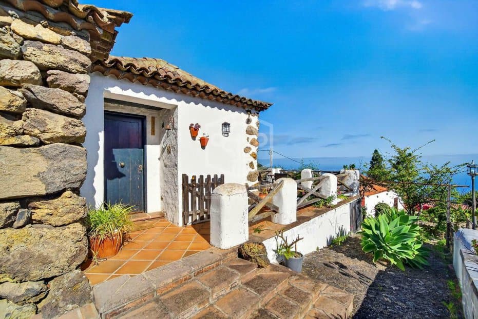 Villa in Icod de los Vinos, Tenerife, Spain No. 168644