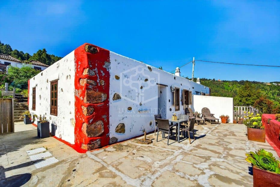 Villa in Icod de los Vinos, Tenerife, Spain No. 168644