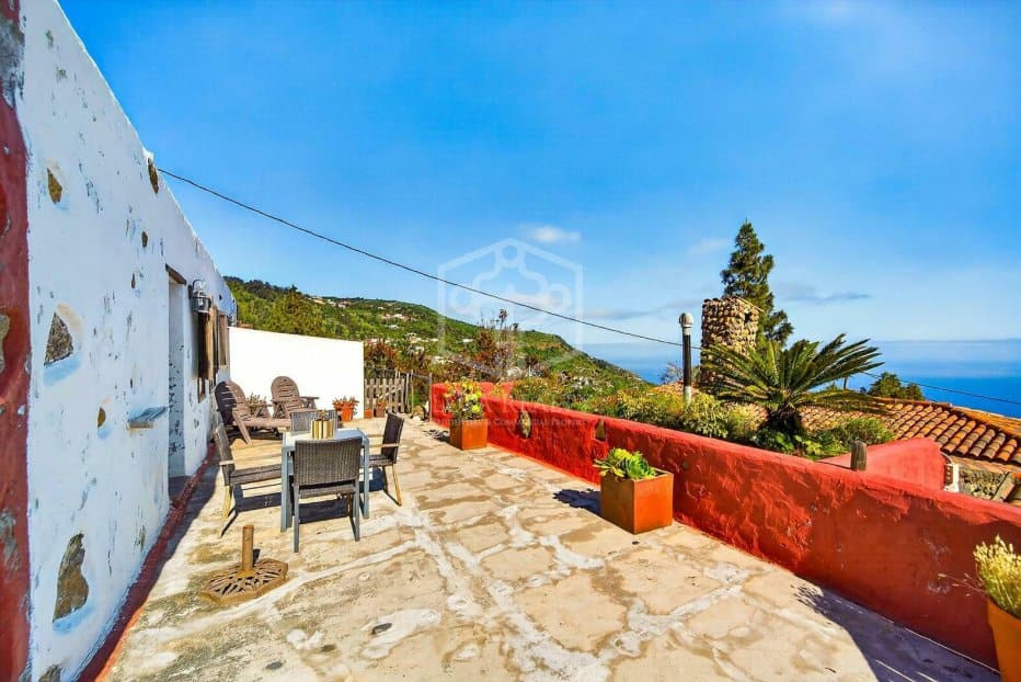 Villa in Icod de los Vinos, Tenerife, Spain No. 168644