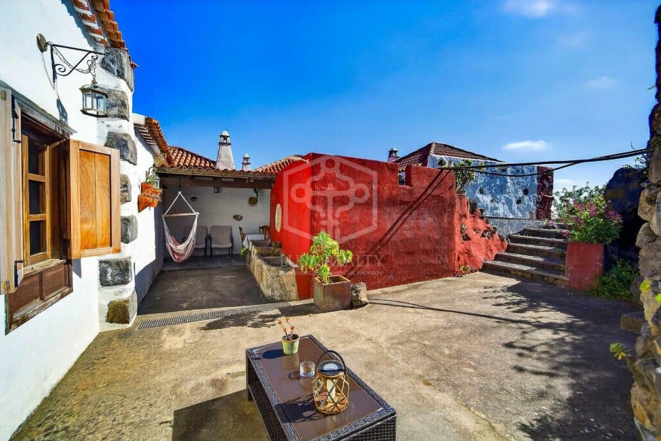 Villa in Icod de los Vinos, Tenerife, Spain No. 168644