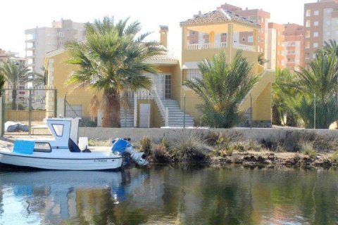 Huvila La Manga del Mar Menor, Murcia, Espanja 3 makuuhuonetta, 465 m2 No. 134250