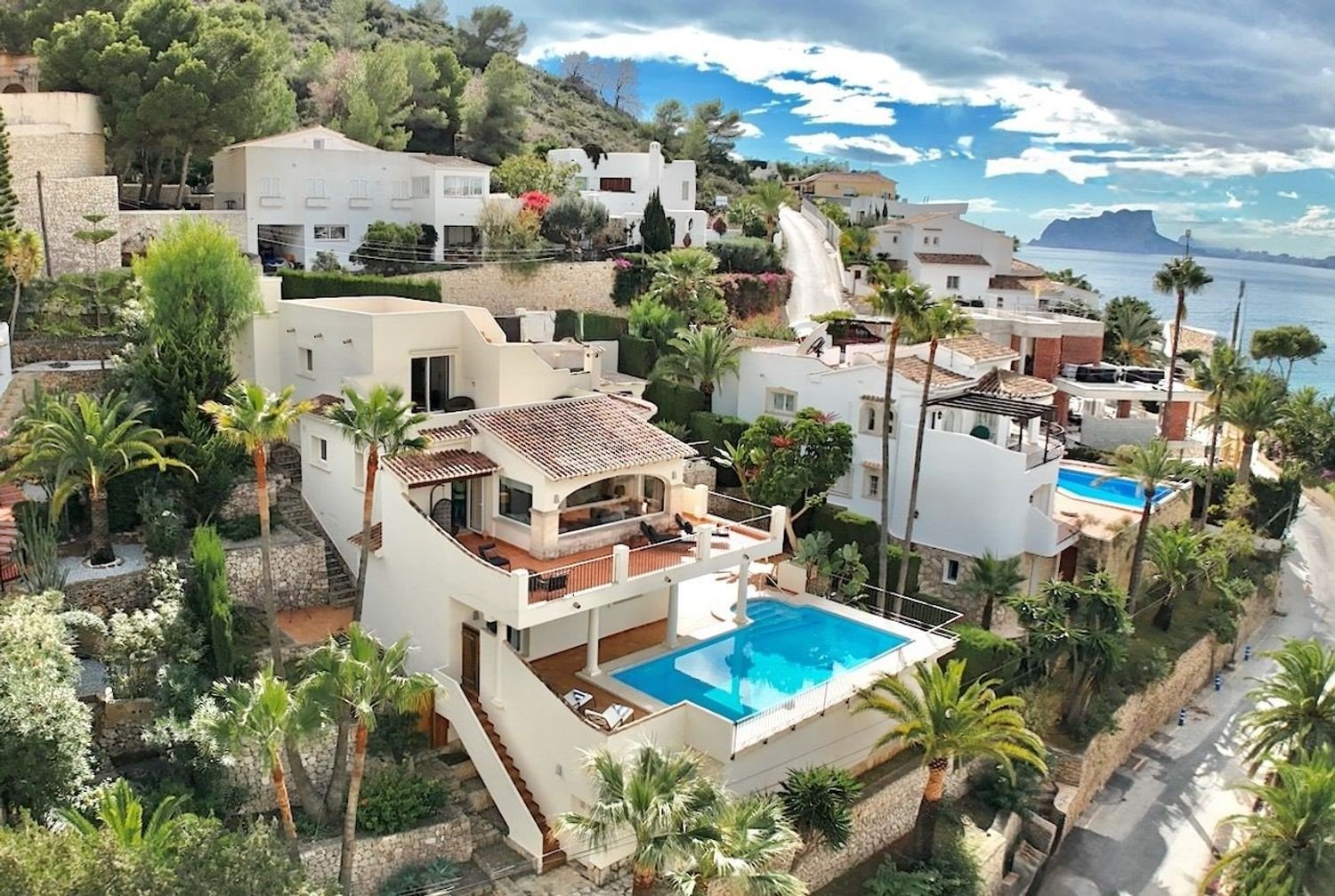 Villa in Moraira, Alicante, Spain 4 bedrooms, 265 sq.m. No. 180784