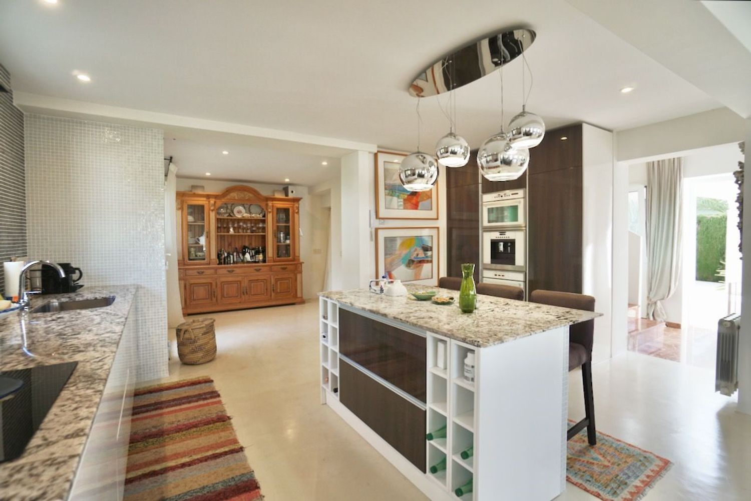Villa in Moraira, Alicante, Spain 4 bedrooms, 265 sq.m. No. 180784