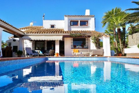 Willa w Moraira, Alicante, Hiszpania 4 sypialnie, 307 mkw. nr 180785
