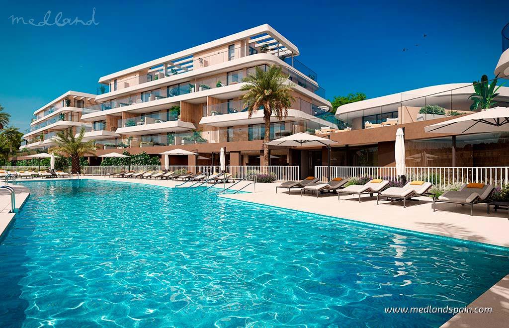 Lägenhet i Estepona, Malaga, Spanien 2 sovrum, 140 kvm. Nr. 139047