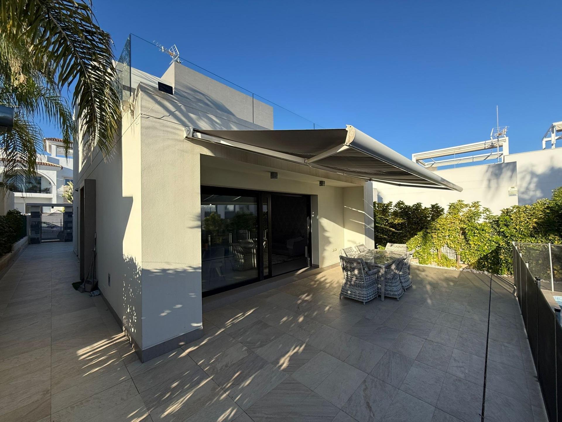 Villa en Ciudad Quesada, Alicante, España 3 dormitorios, 125 m2 No. 165753