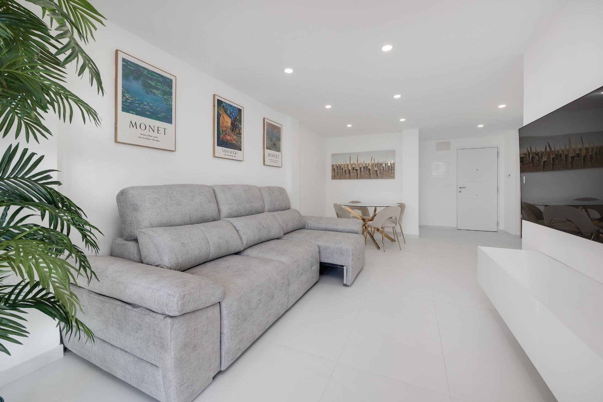 Dzīvoklis Torrevieja, Alicante, Spānijā 3 istabas, 102 m2 Nr. 165755