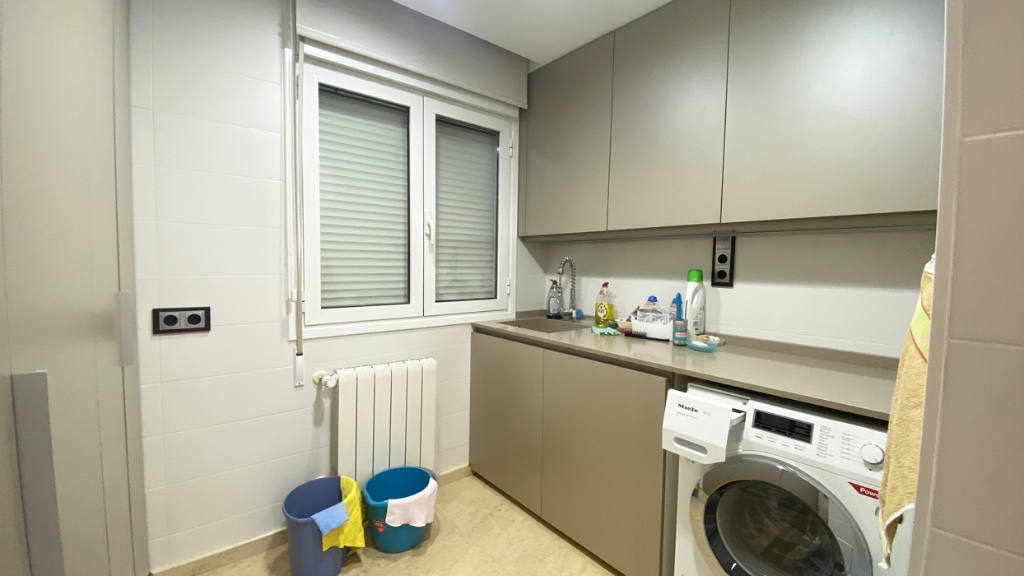 Вилла в Дехеса де Кампоамор, Аликанте, Испания 5 спален, 247м2 №144969