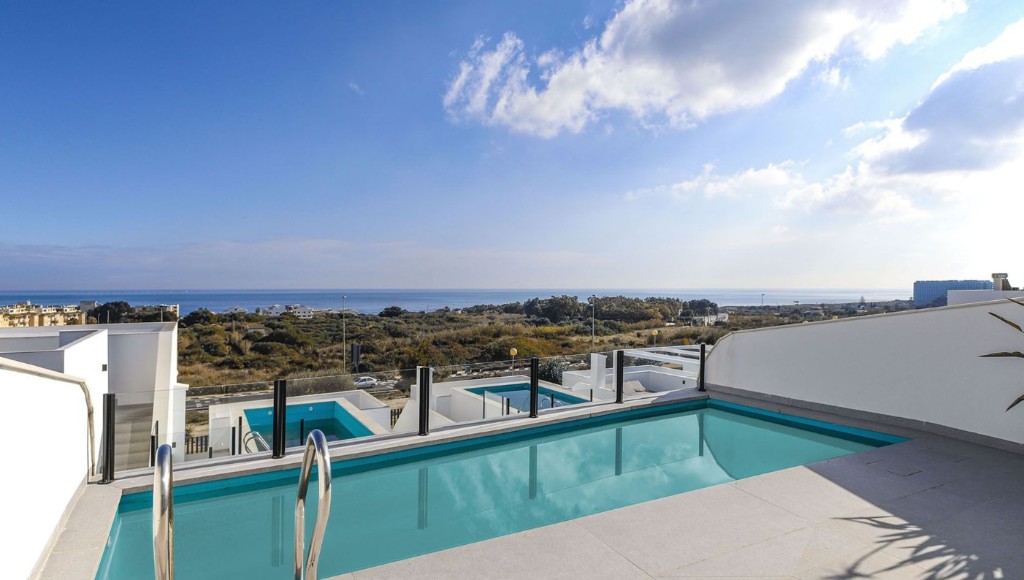 Villa en Guardamar del Segura, Alicante, España 4 dormitorios, 269 m2 No. 144968