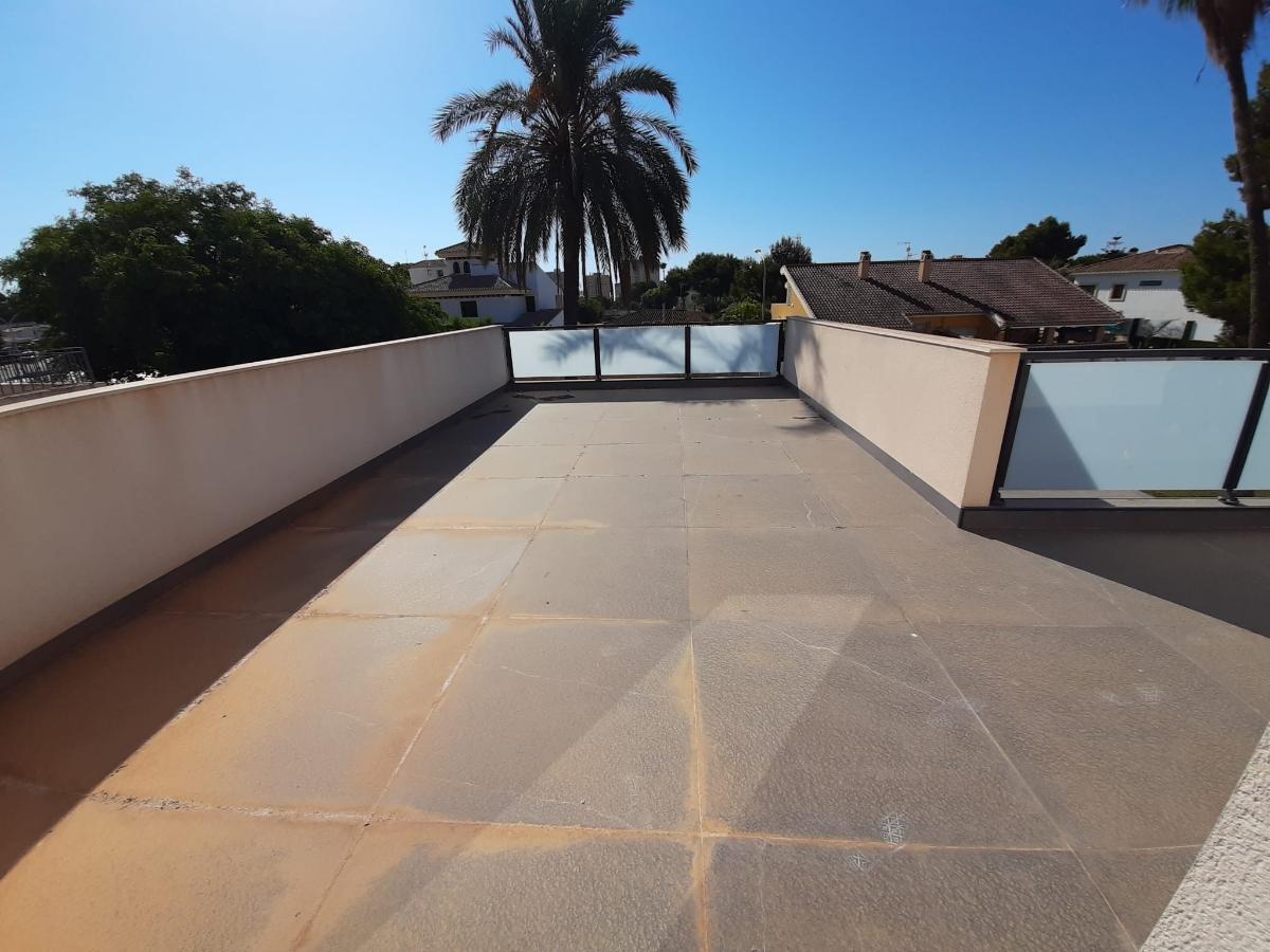 Villa à Alicante, Espagne 4 chambres, 235 m2 No. 112941