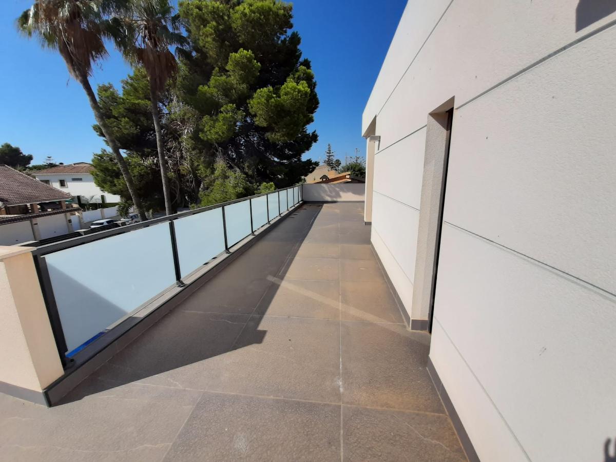 Villa à Alicante, Espagne 4 chambres, 235 m2 No. 112941