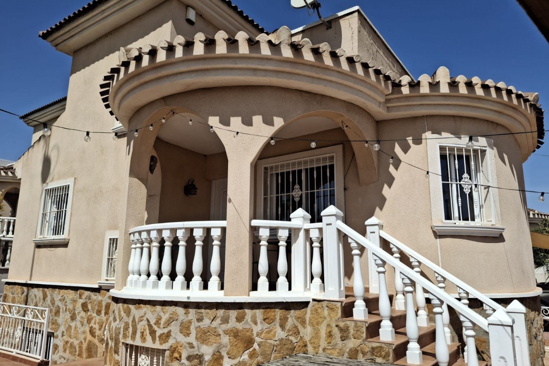Villa à Ciudad Quesada, Alicante, Espagne 4 chambres, 164 m2 No. 196335