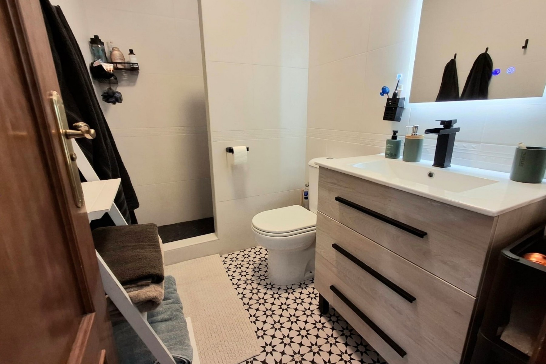 Villa à Ciudad Quesada, Alicante, Espagne 4 chambres, 164 m2 No. 196335