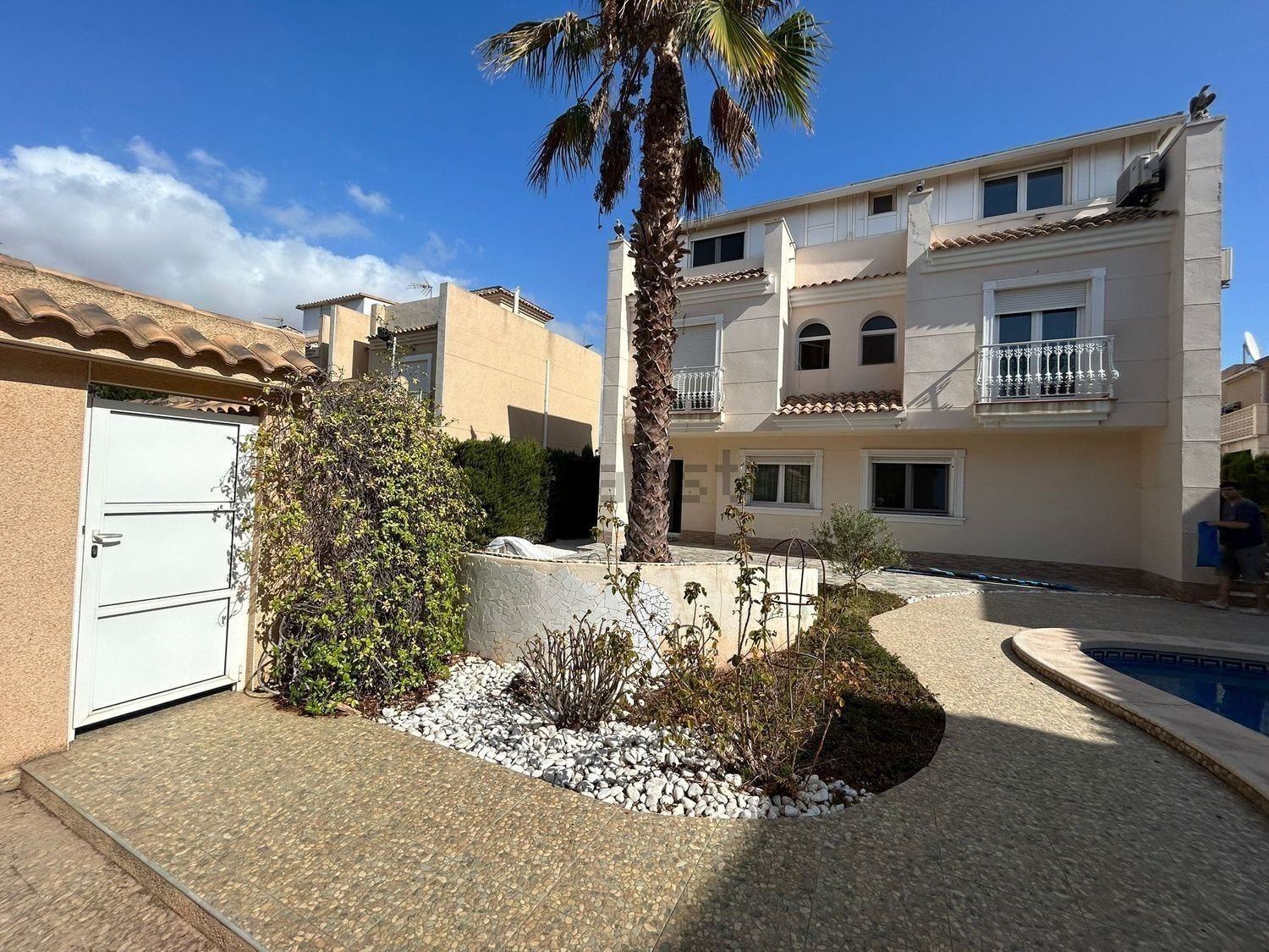 Villa à Guardamar del Segura, Alicante, Espagne 5 chambres, 216 m2 No. 196333