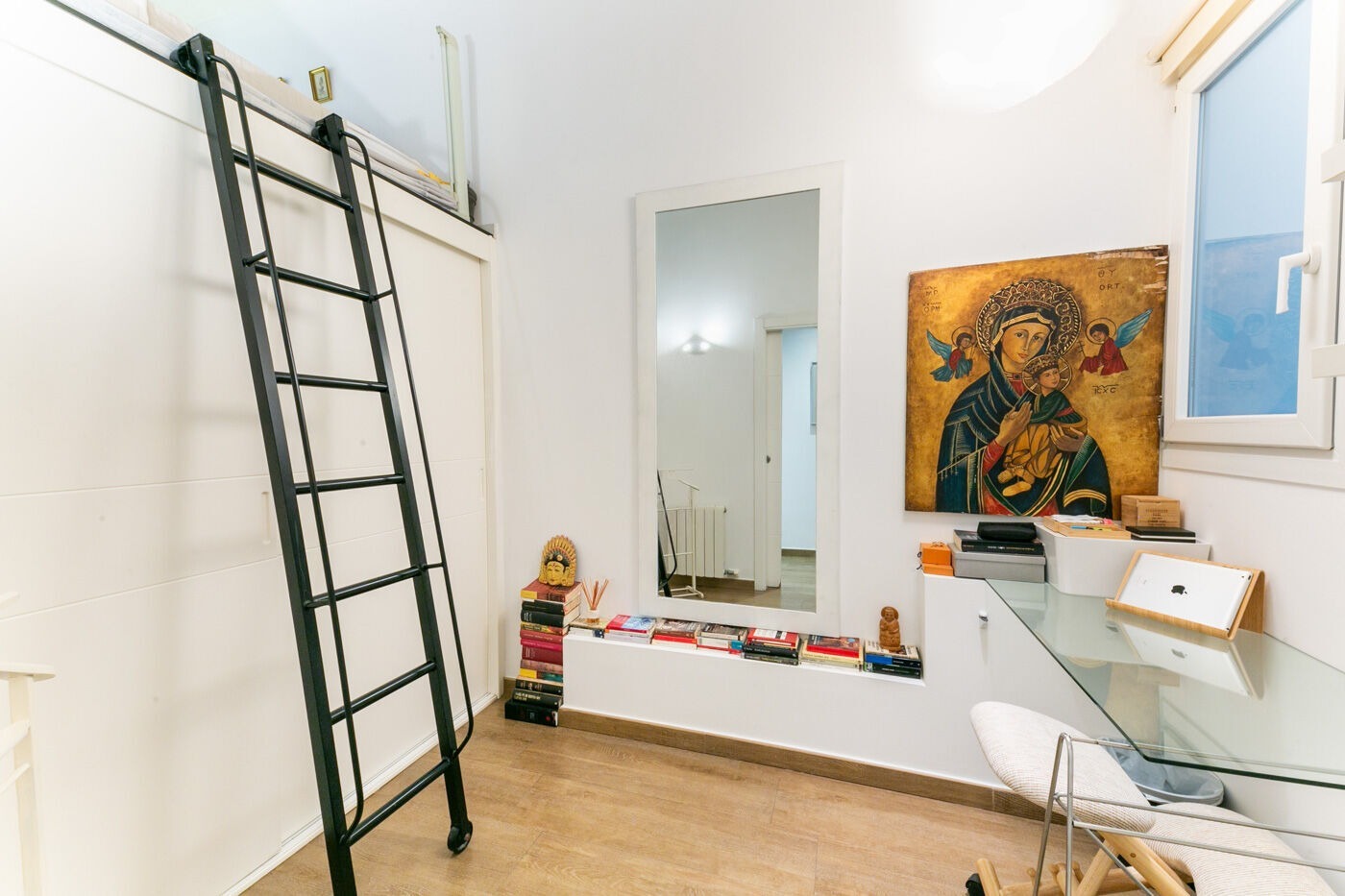 Квартира в Барселона, Испания 7 спален,  №140962