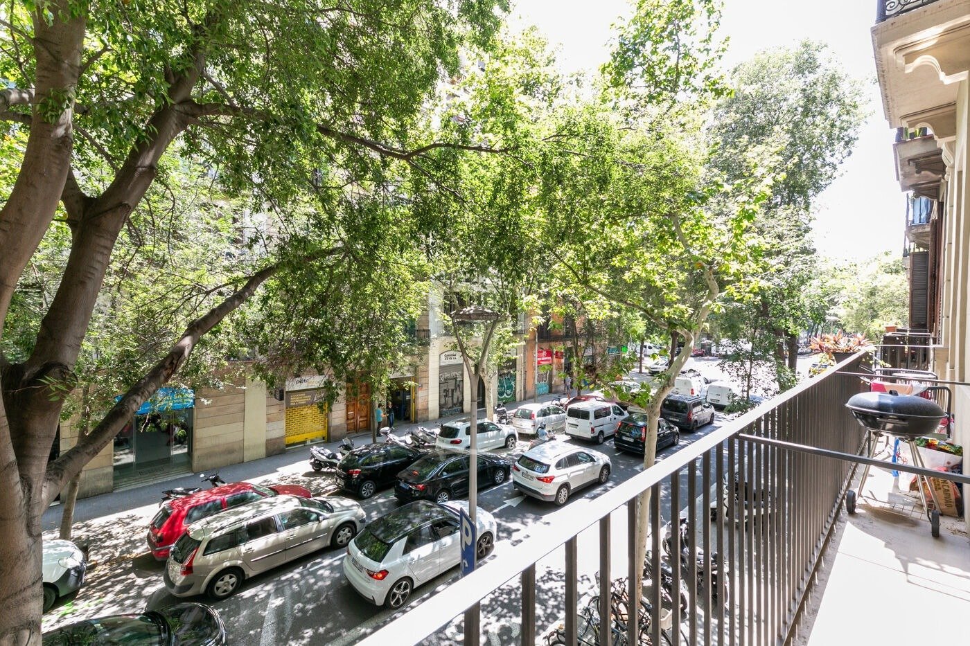 Квартира в Барселона, Испания 7 спален,  №140962