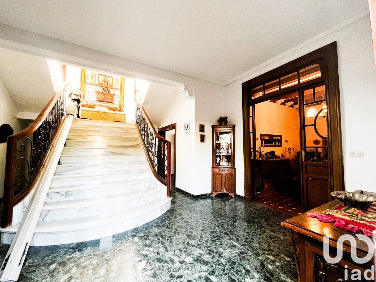 House in Malaga, Spain 6 bedrooms, 430 sq.m. No. 153857