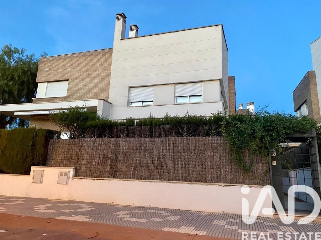 House à Cambrils, Tarragona, Espagne 4 chambres, 298 m2 No. 152822