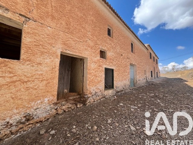 Hus i Casabermeja, Malaga, Spanien 5 sovrum, 500 kvm. Nr. 152826