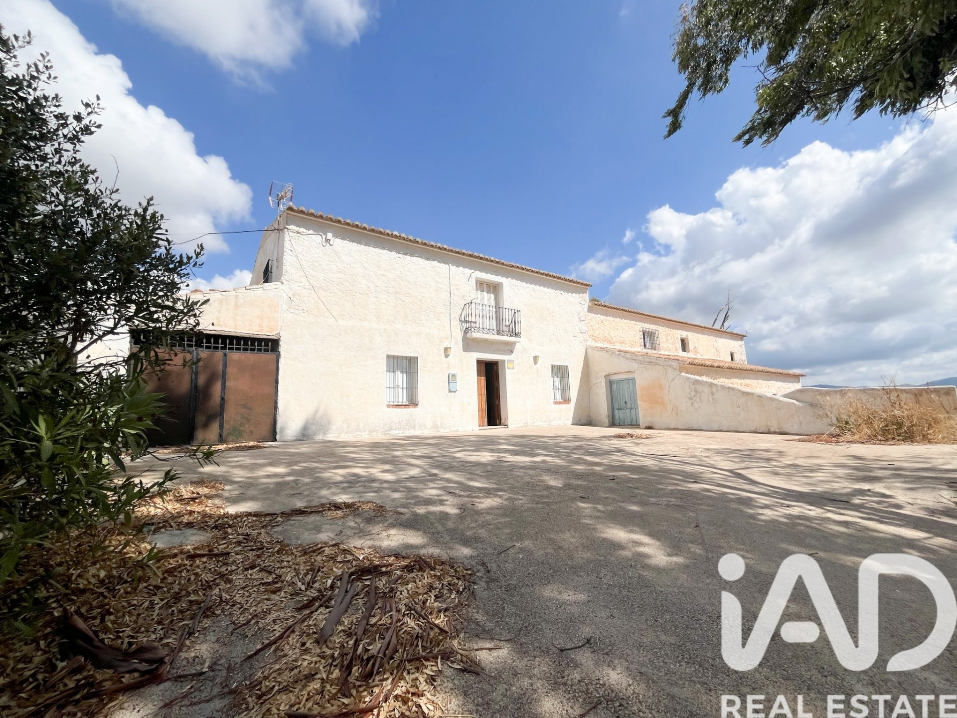 Hus i Casabermeja, Malaga, Spanien 5 sovrum, 500 kvm. Nr. 152826