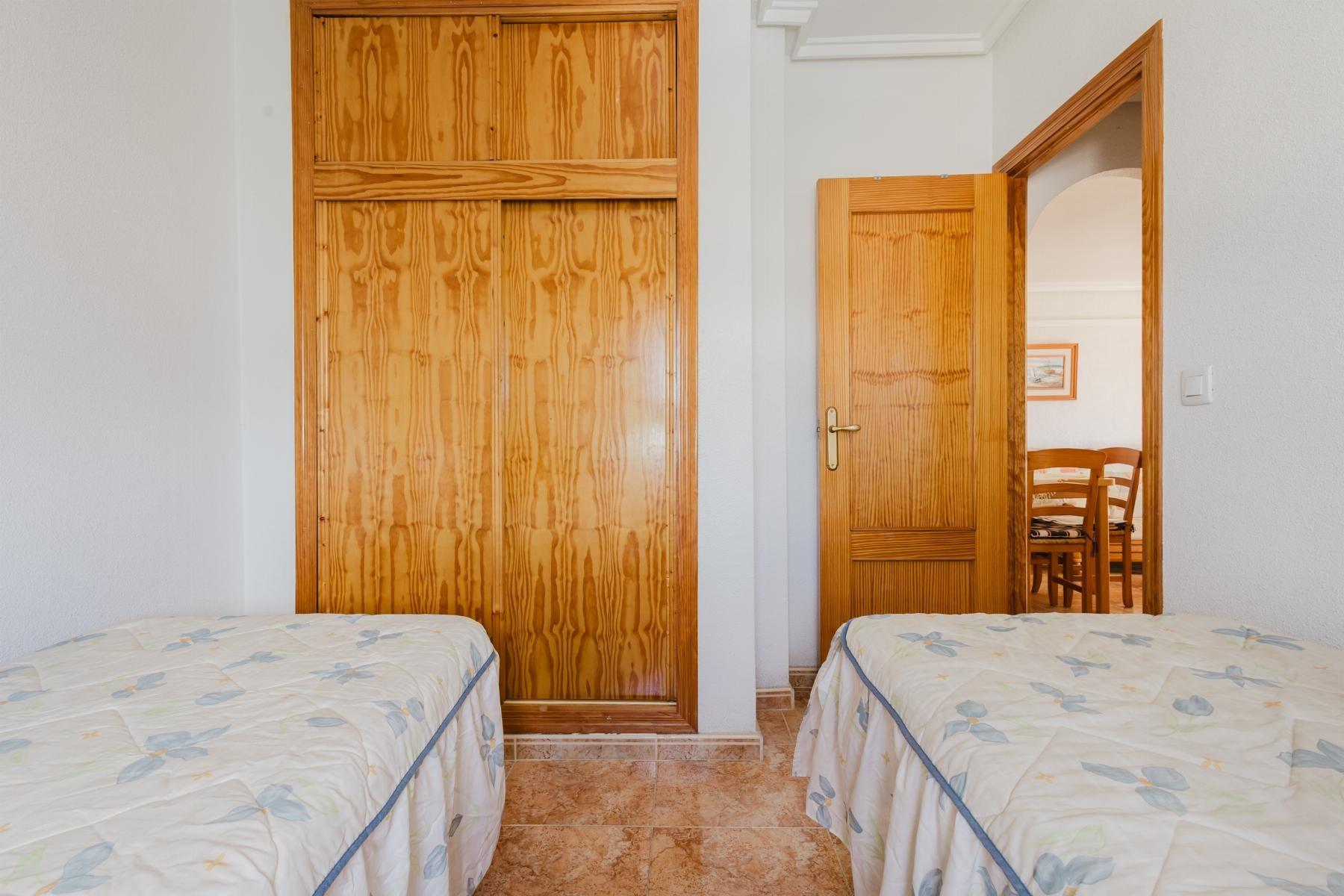Appartamento a Torrevieja, Alicante, Spagna 3 camere da letto, 81 mq. N° 184255