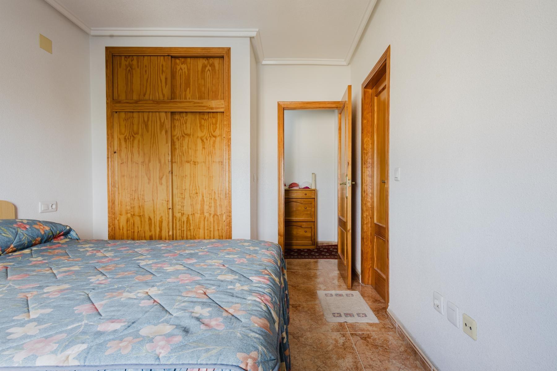 Appartamento a Torrevieja, Alicante, Spagna 3 camere da letto, 81 mq. N° 184255