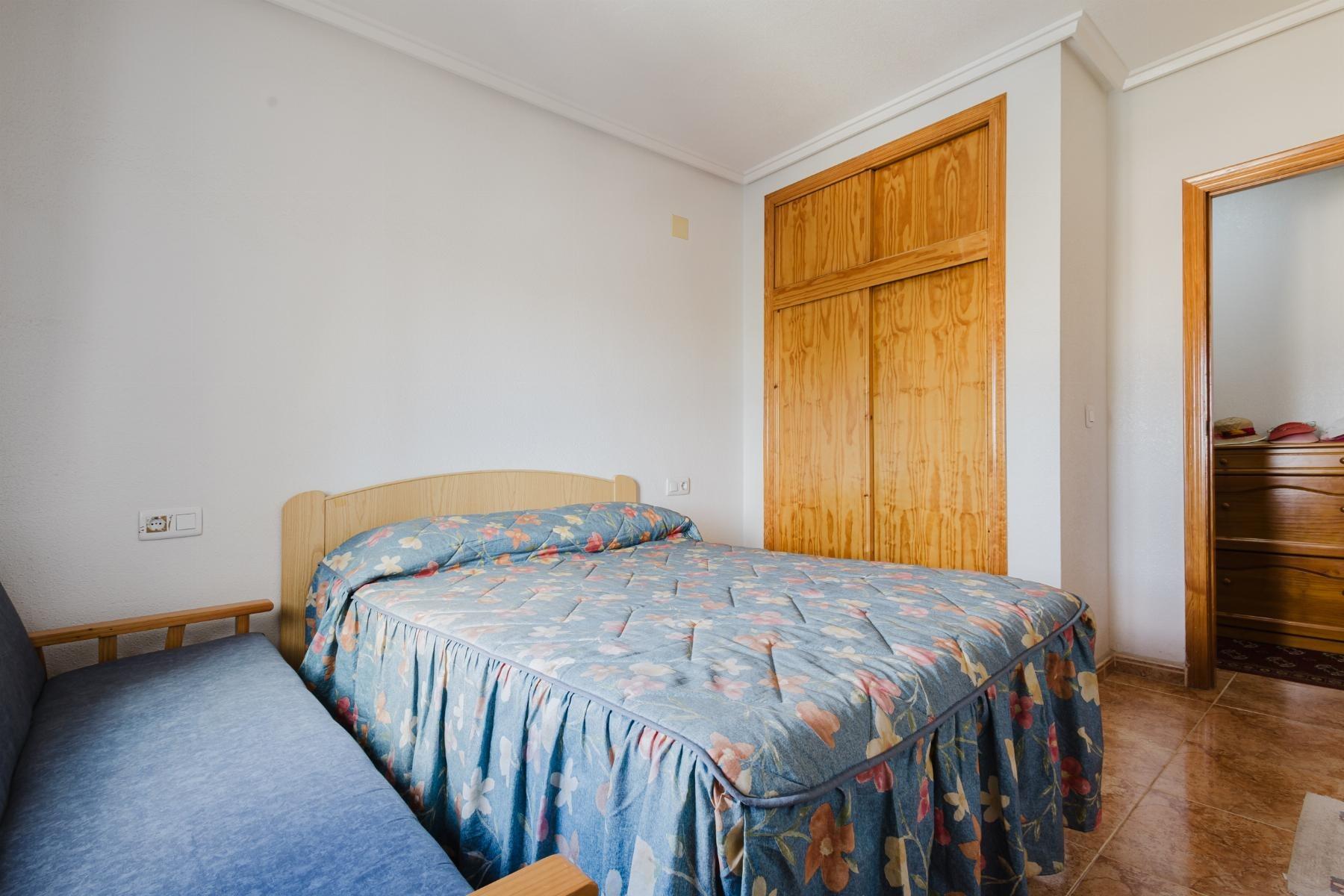 Appartamento a Torrevieja, Alicante, Spagna 3 camere da letto, 81 mq. N° 184255