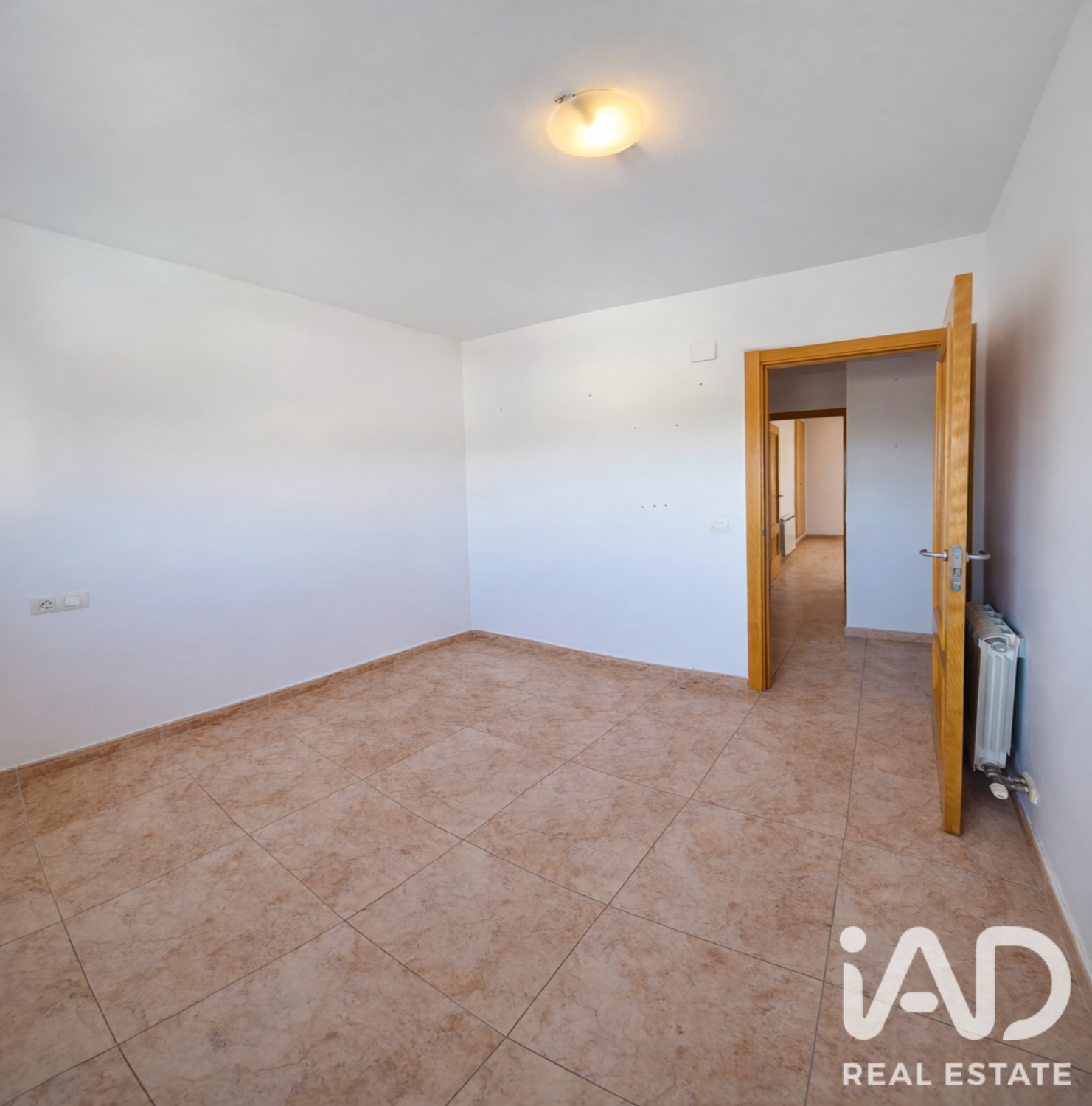 Townhouse in Santa Oliva, Tarragona, Spain 3 bedrooms, 102 sq.m. No. 188155