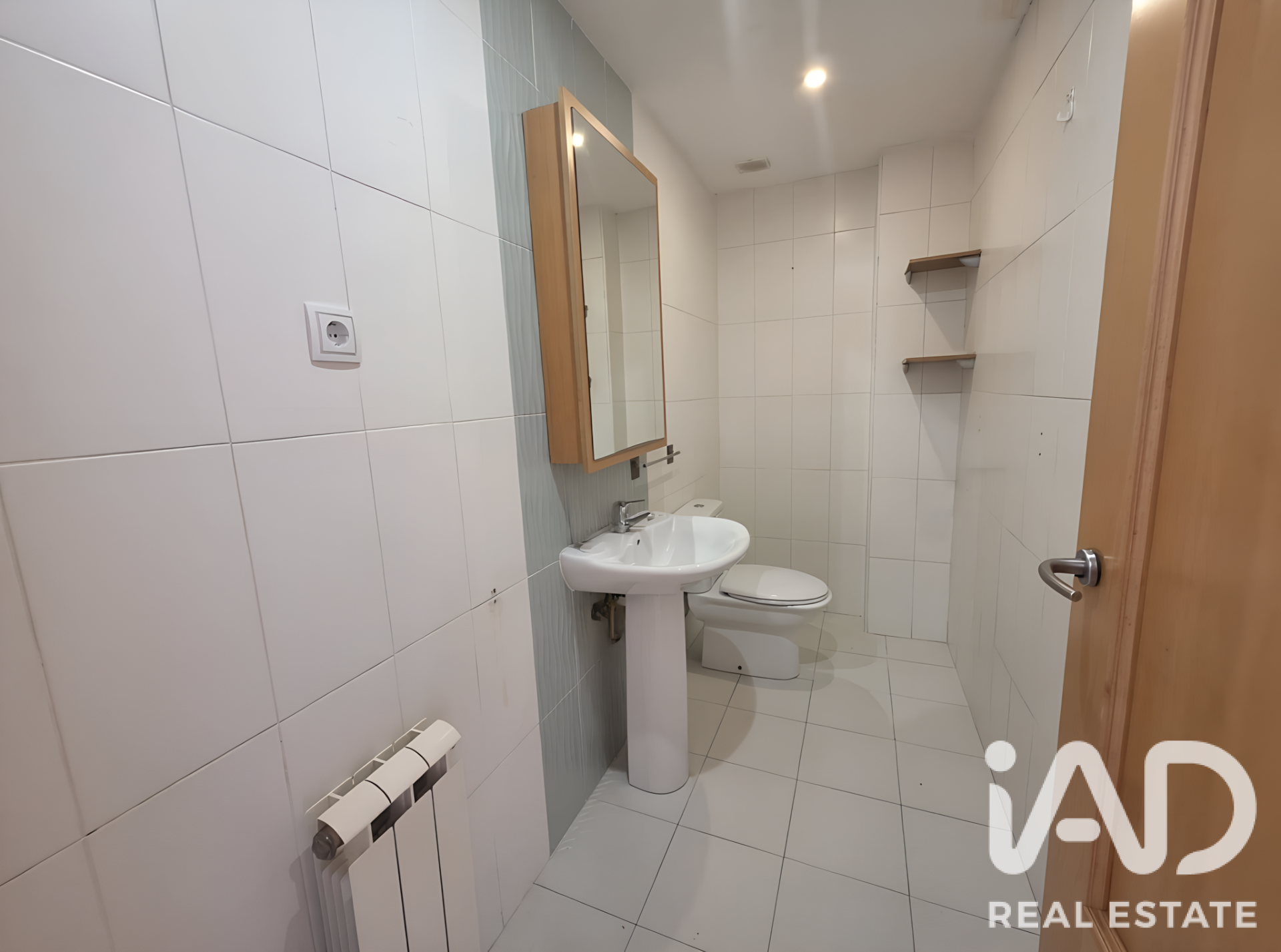 Townhouse in Santa Oliva, Tarragona, Spain 3 bedrooms, 102 sq.m. No. 188155