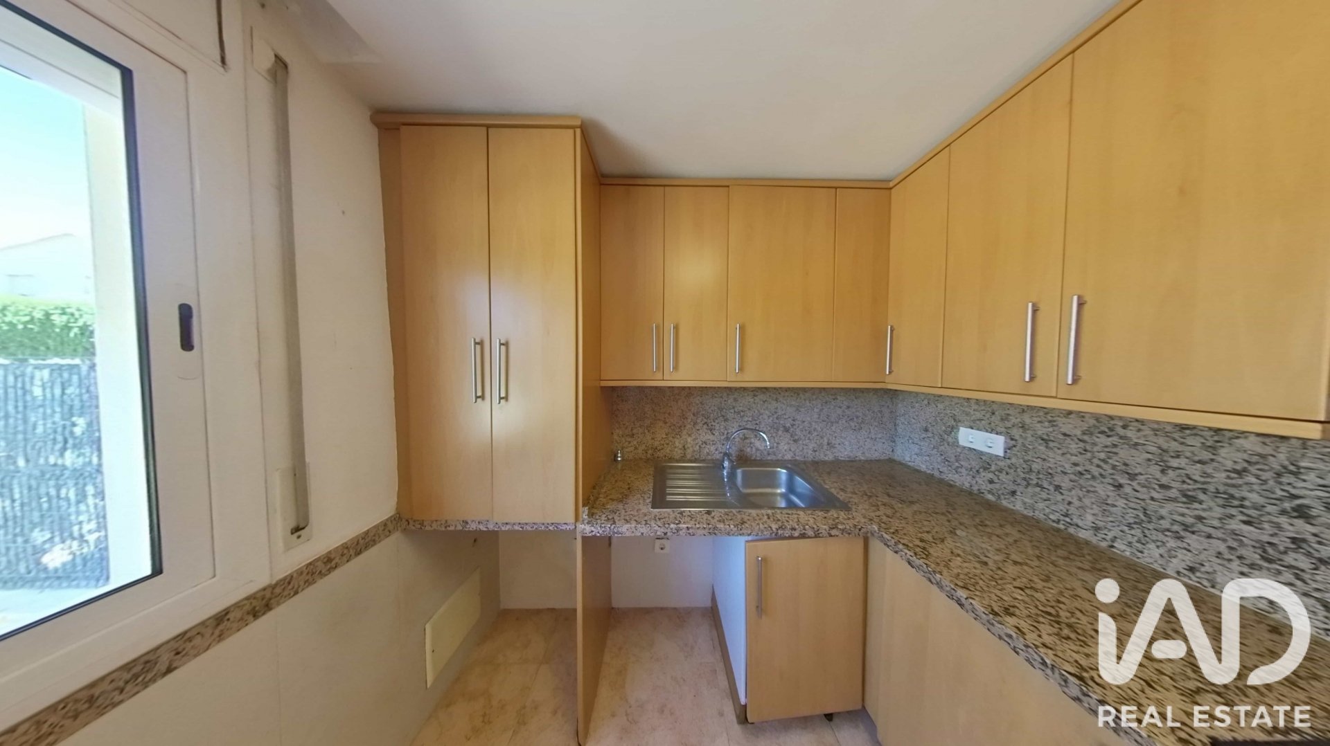Townhouse in Santa Oliva, Tarragona, Spain 3 bedrooms, 102 sq.m. No. 188155