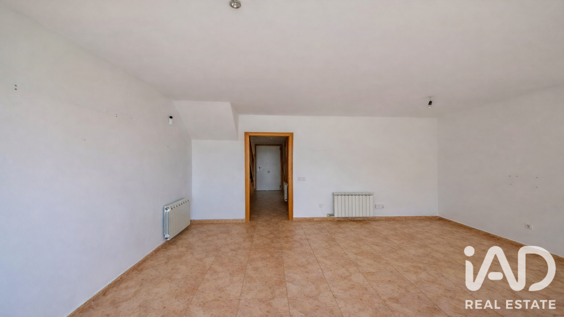 Townhouse in Santa Oliva, Tarragona, Spain 3 bedrooms, 102 sq.m. No. 188155