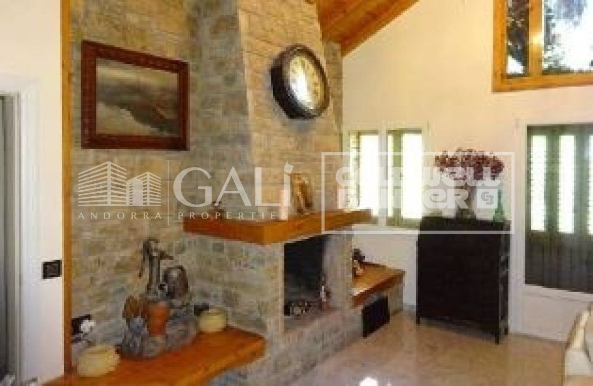 Villa in Principado De Andorra (Ninguna Poblacion Tiene C.P.), Lleida, Spanien 4 Schlafzimmer, 405 m2 Nr. 160354