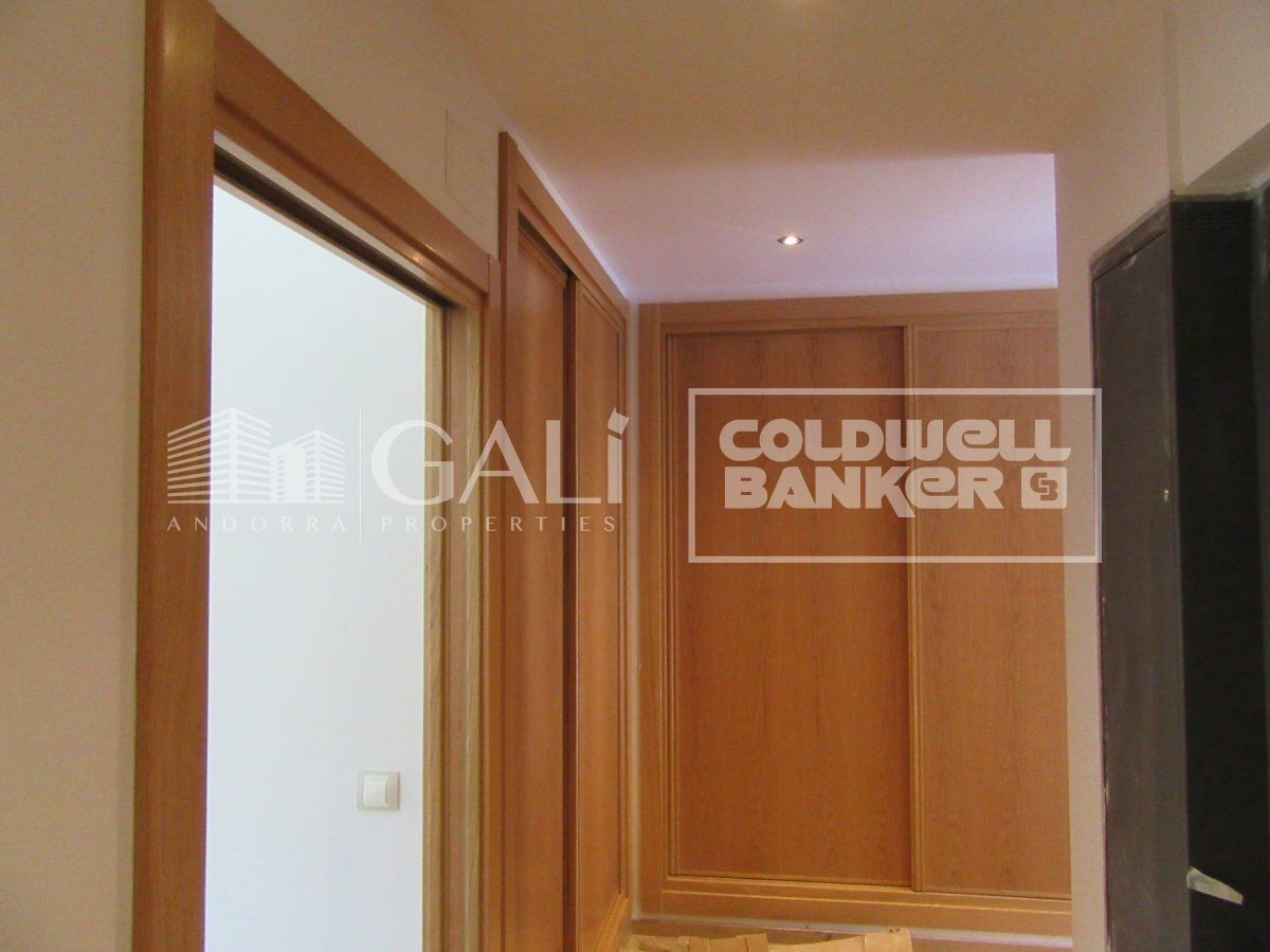 Villa Principado De Andorra (Ninguna Poblacion Tiene C.P.), Lleida, Spānijā 4 istabas, 260 m2 Nr. 160352