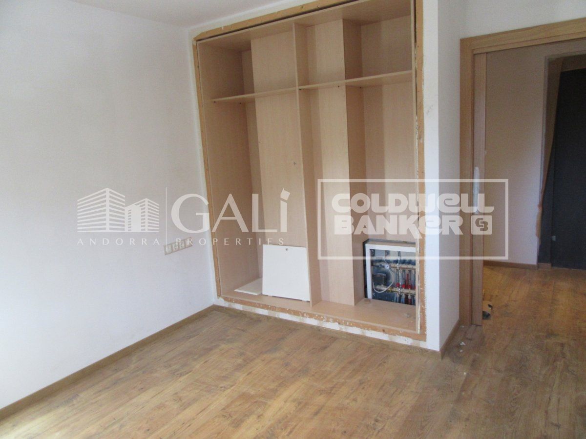 Villa Principado De Andorra (Ninguna Poblacion Tiene C.P.), Lleida, Spānijā 4 istabas, 260 m2 Nr. 160352