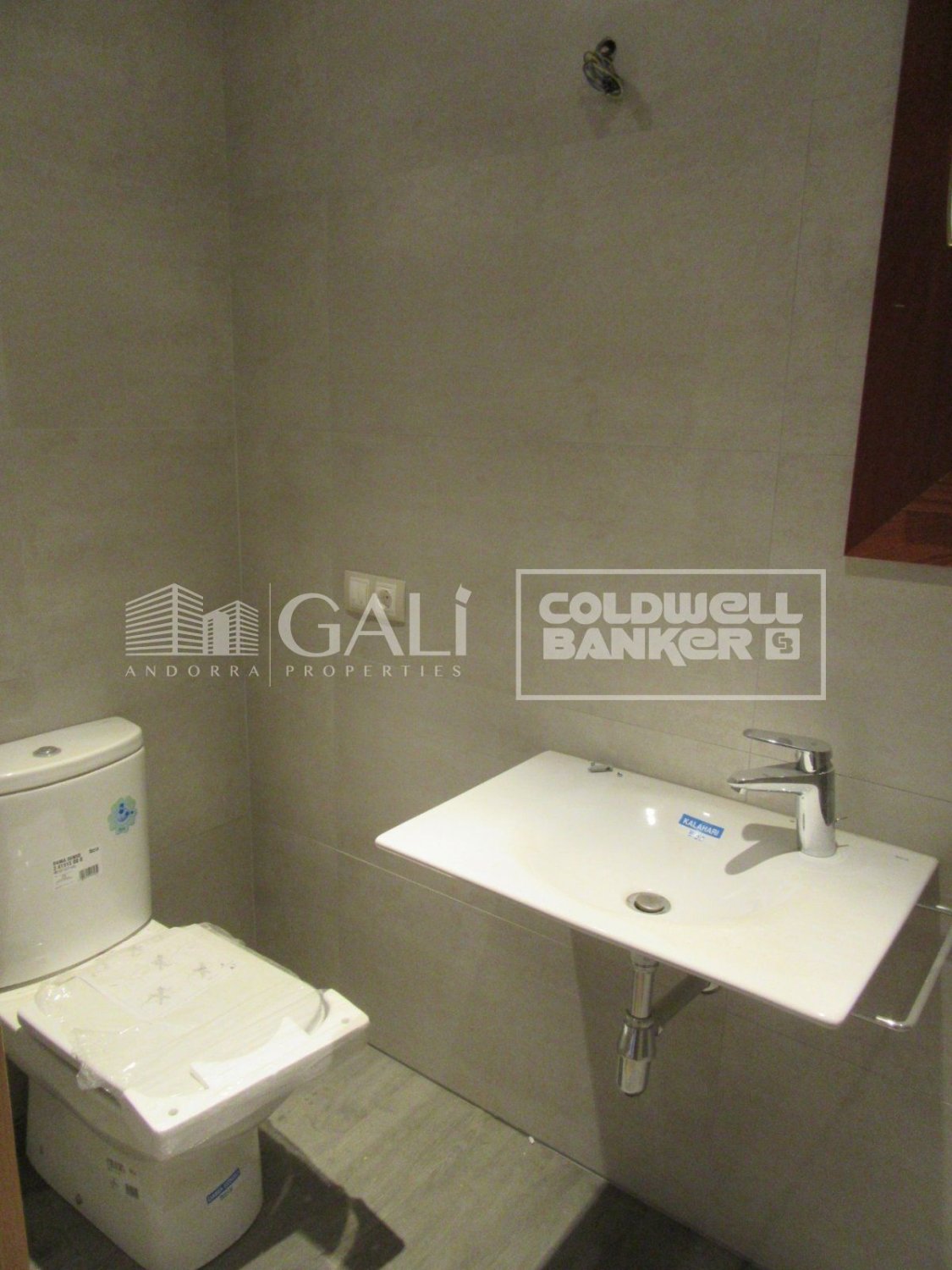 Villa Principado De Andorra (Ninguna Poblacion Tiene C.P.), Lleida, Spānijā 4 istabas, 260 m2 Nr. 160352