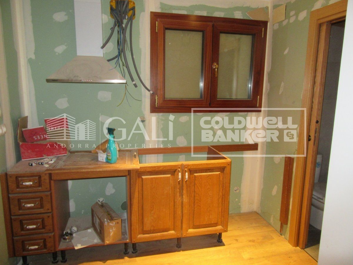 Villa Principado De Andorra (Ninguna Poblacion Tiene C.P.), Lleida, Spānijā 4 istabas, 260 m2 Nr. 160352