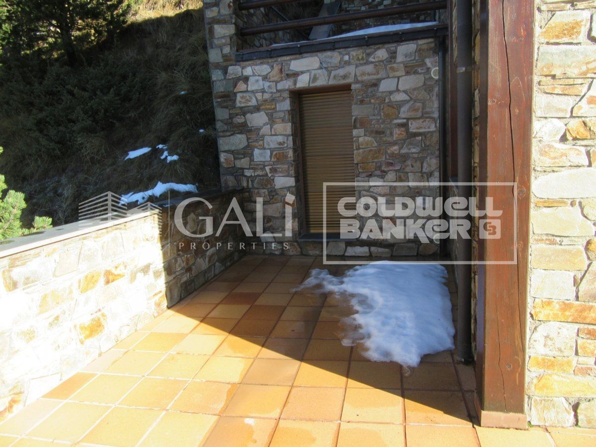 Villa Principado De Andorra (Ninguna Poblacion Tiene C.P.), Lleida, Spānijā 4 istabas, 260 m2 Nr. 160352