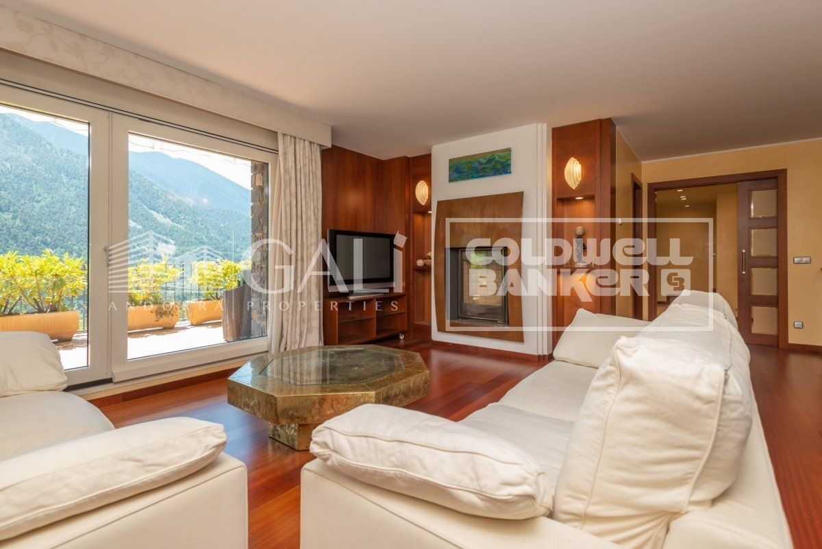 Villa Principado De Andorra (Ninguna Poblacion Tiene C.P.), Lleida, Spānijā 6 istabas, 586 m2 Nr. 160351