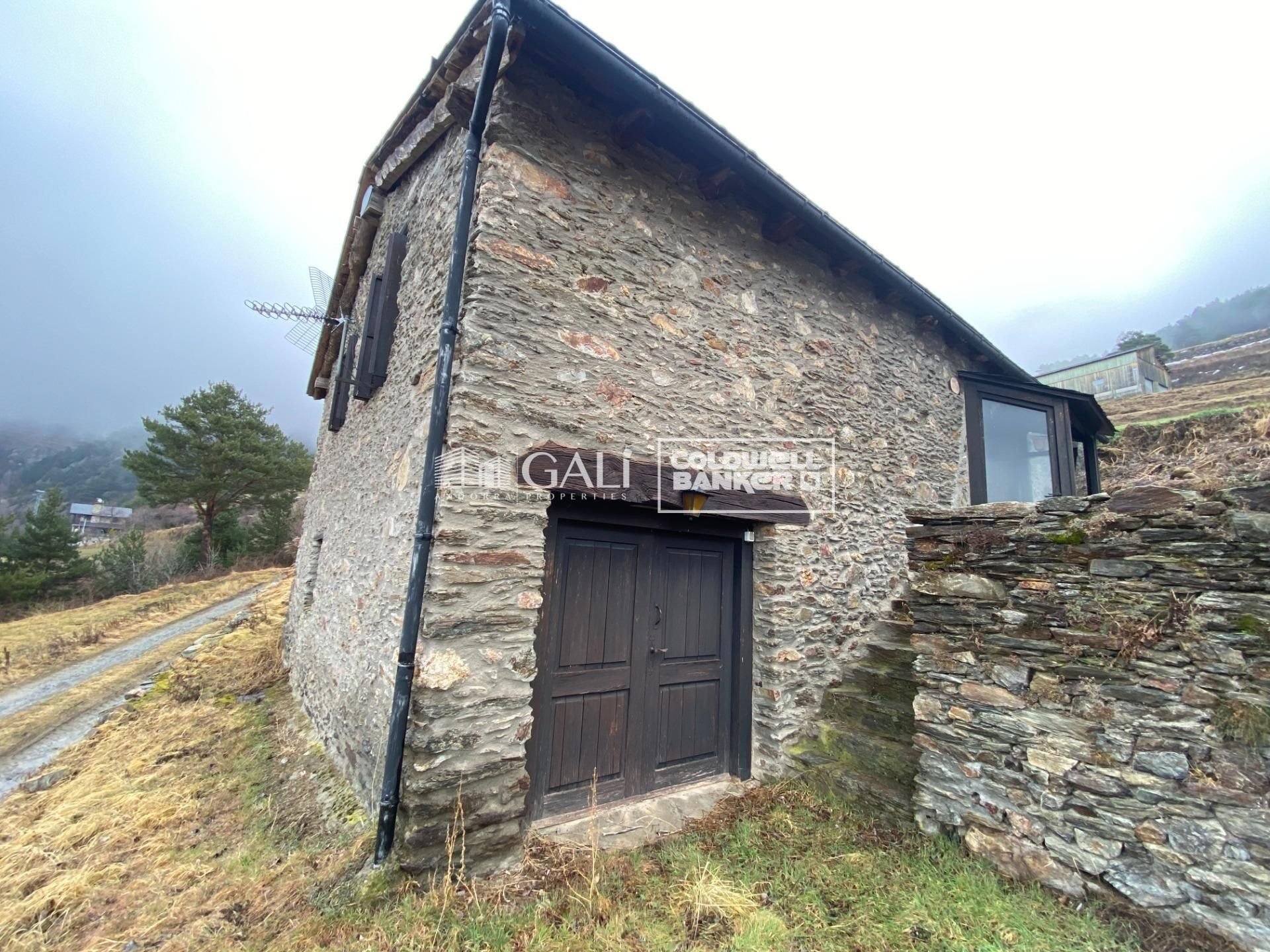 Villa en Principado De Andorra (Ninguna Poblacion Tiene C.P.), Lérida, España 120 m2 No. 160349
