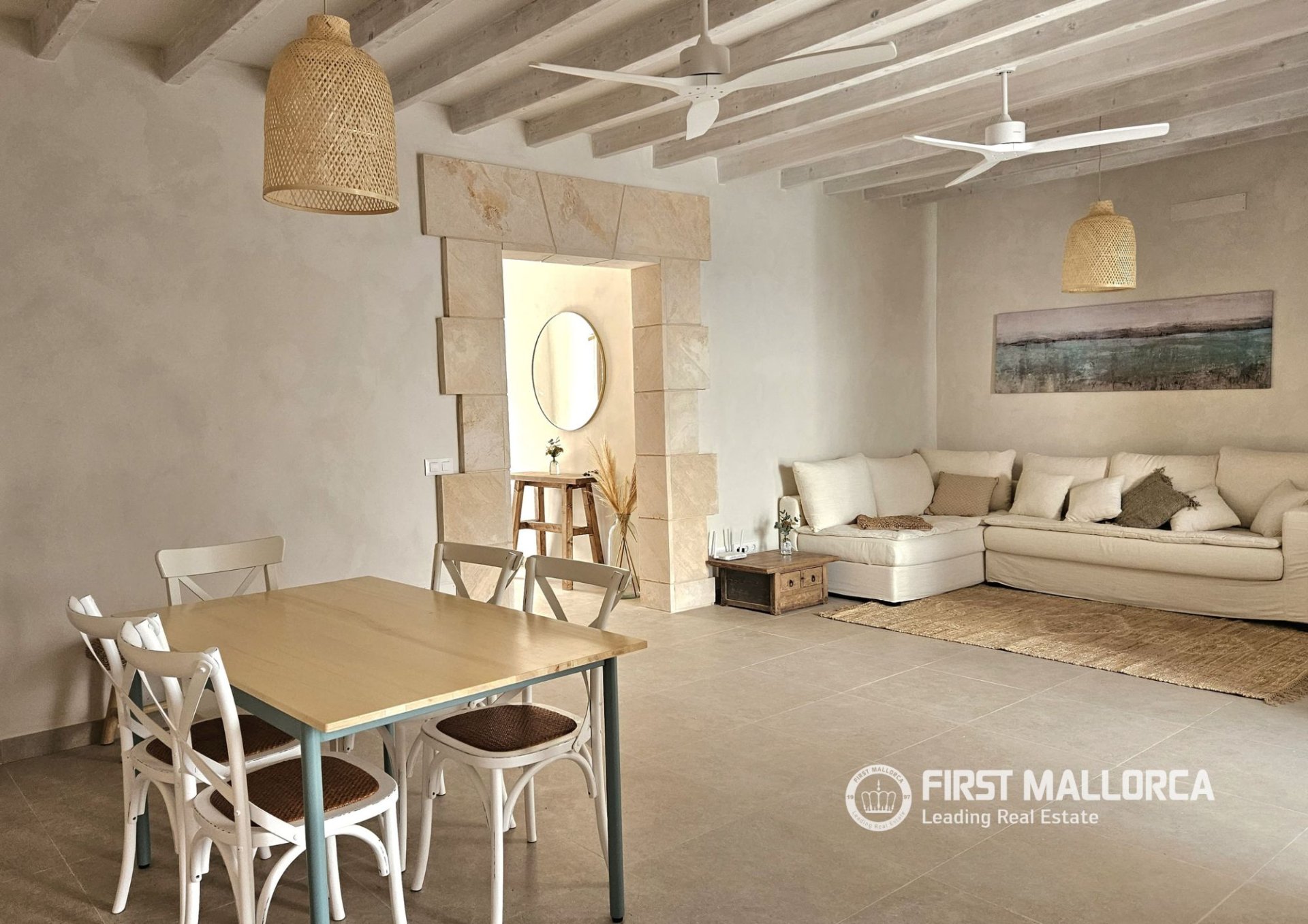 Villa en Port De Pollenca, Mallorca, España 4 dormitorios, 200 m2 No. 164303