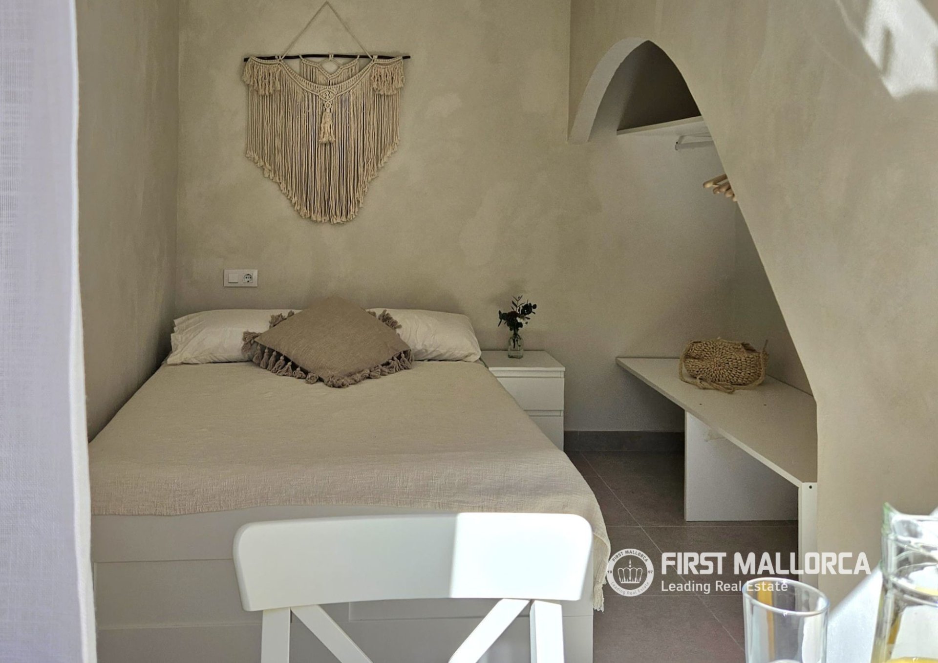 Villa en Port De Pollenca, Mallorca, España 4 dormitorios, 200 m2 No. 164303