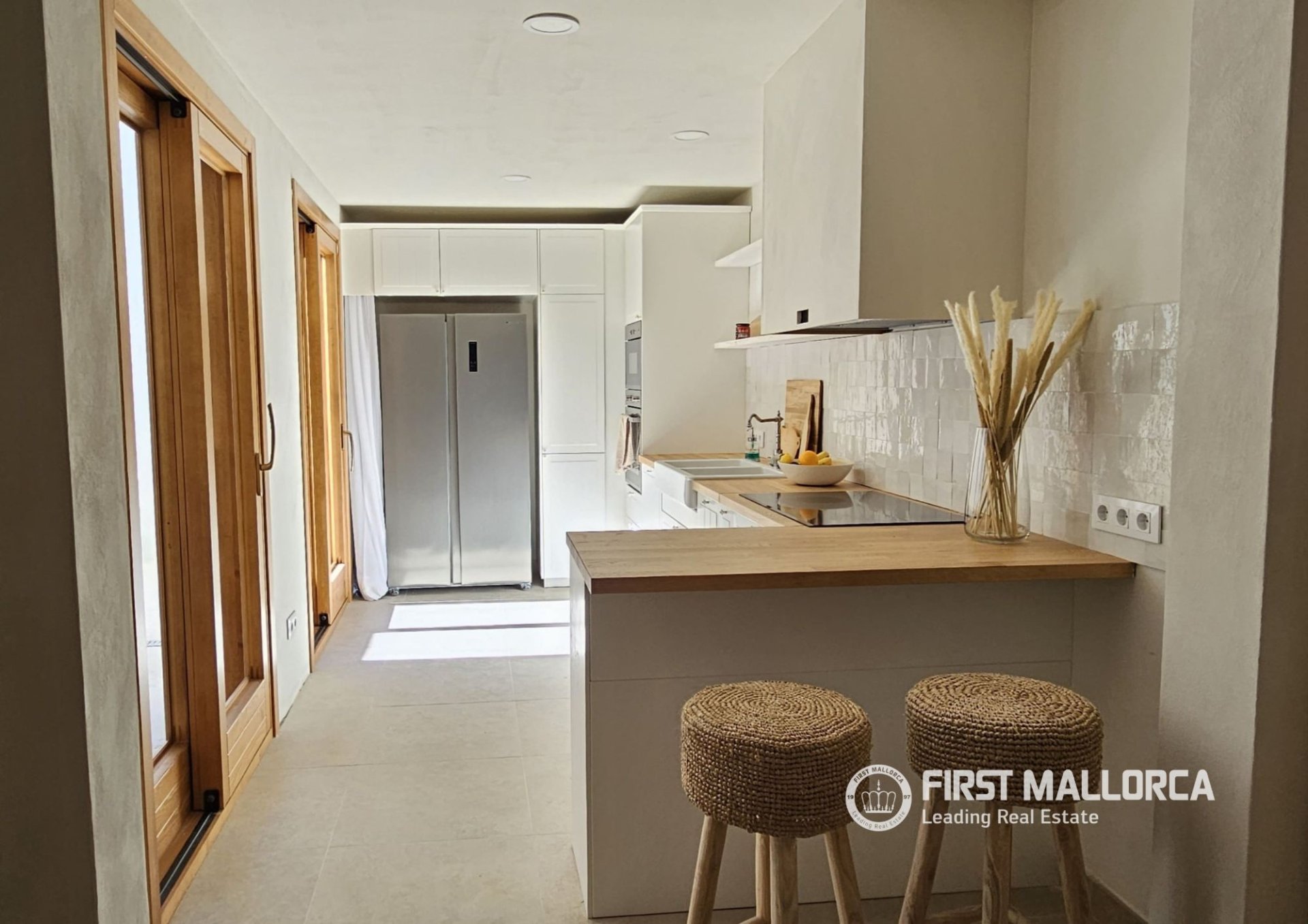 Villa en Port De Pollenca, Mallorca, España 4 dormitorios, 200 m2 No. 164303