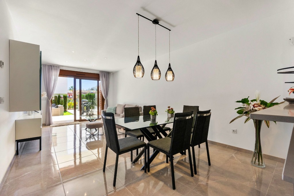 Apartamento en Villamartin, Alicante, España 3 dormitorios, 84 m2 No. 145200