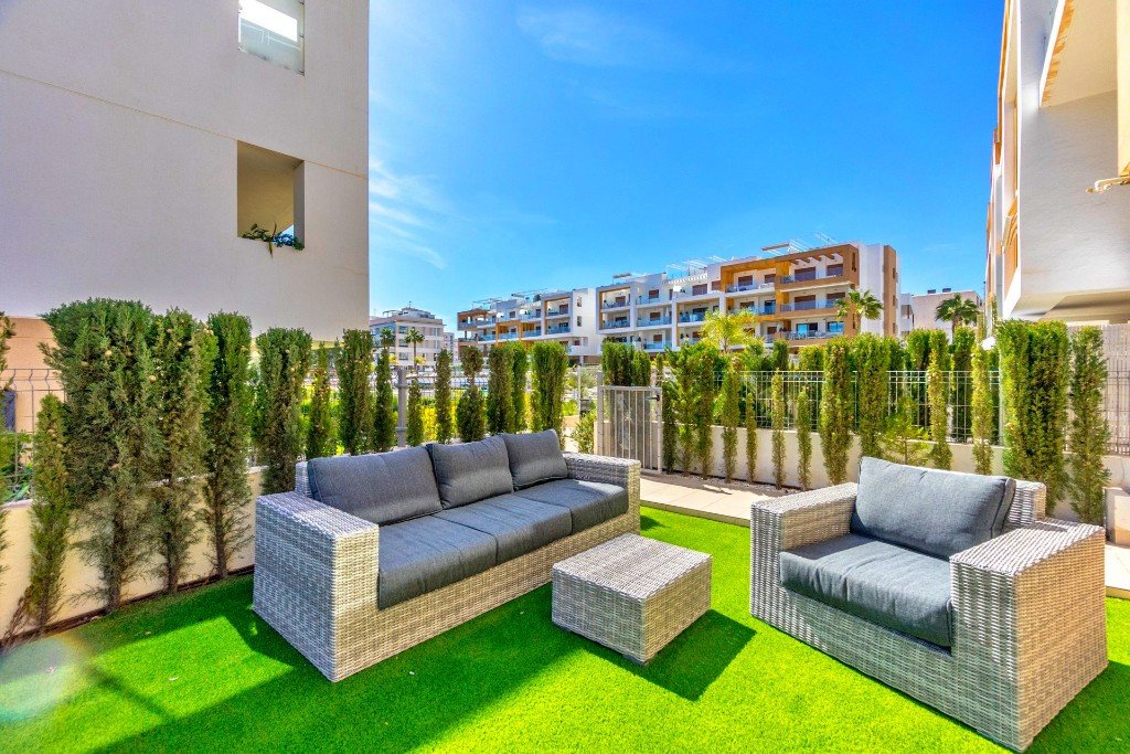 Apartamento en Villamartin, Alicante, España 3 dormitorios, 84 m2 No. 145200