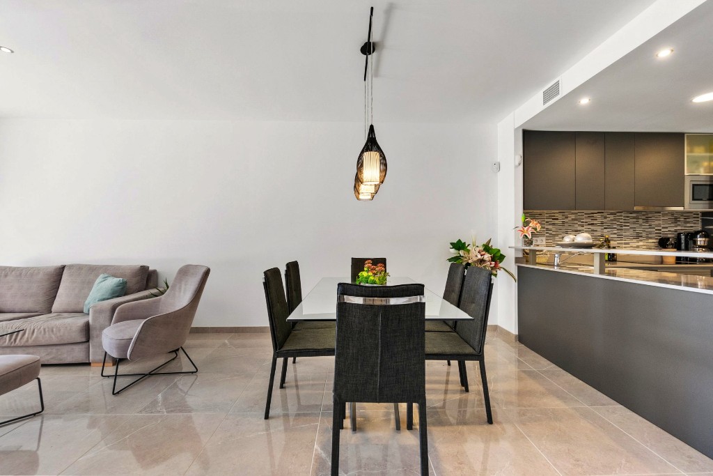 Apartamento en Villamartin, Alicante, España 3 dormitorios, 84 m2 No. 145200