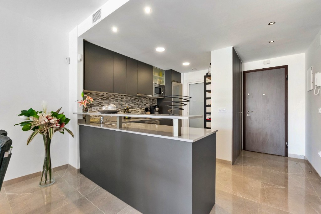 Apartamento en Villamartin, Alicante, España 3 dormitorios, 84 m2 No. 145200